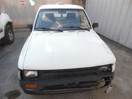 1994 TOYOTA PICKUP STANDARD CAB BASE WHITE 2.4 MT Z20300